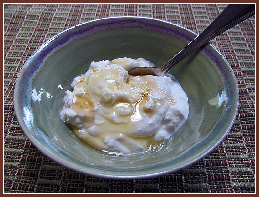 Fromage blanc et miel de chataignier